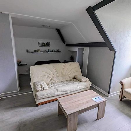 Bed and Breakfast Chez Madame Loic Fere-Champenoise Exterior foto